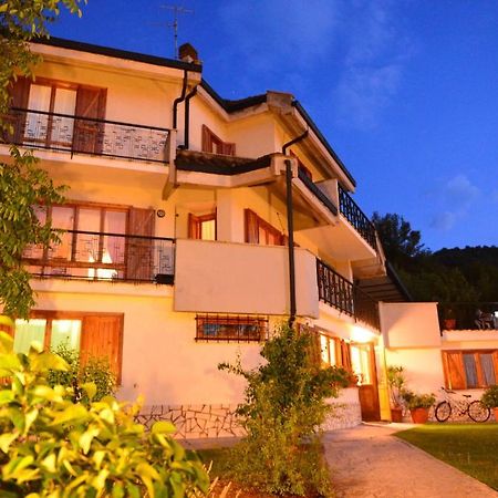 Hotel Villa Stella Cascia Exteriör bild