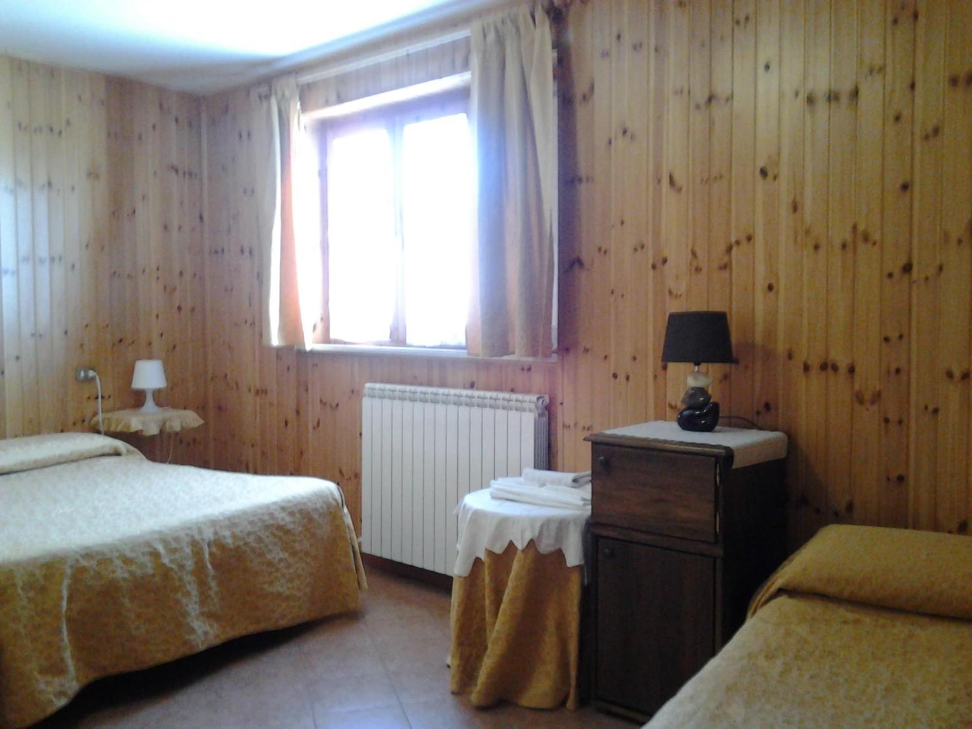 Hotel Villa Stella Cascia Exteriör bild